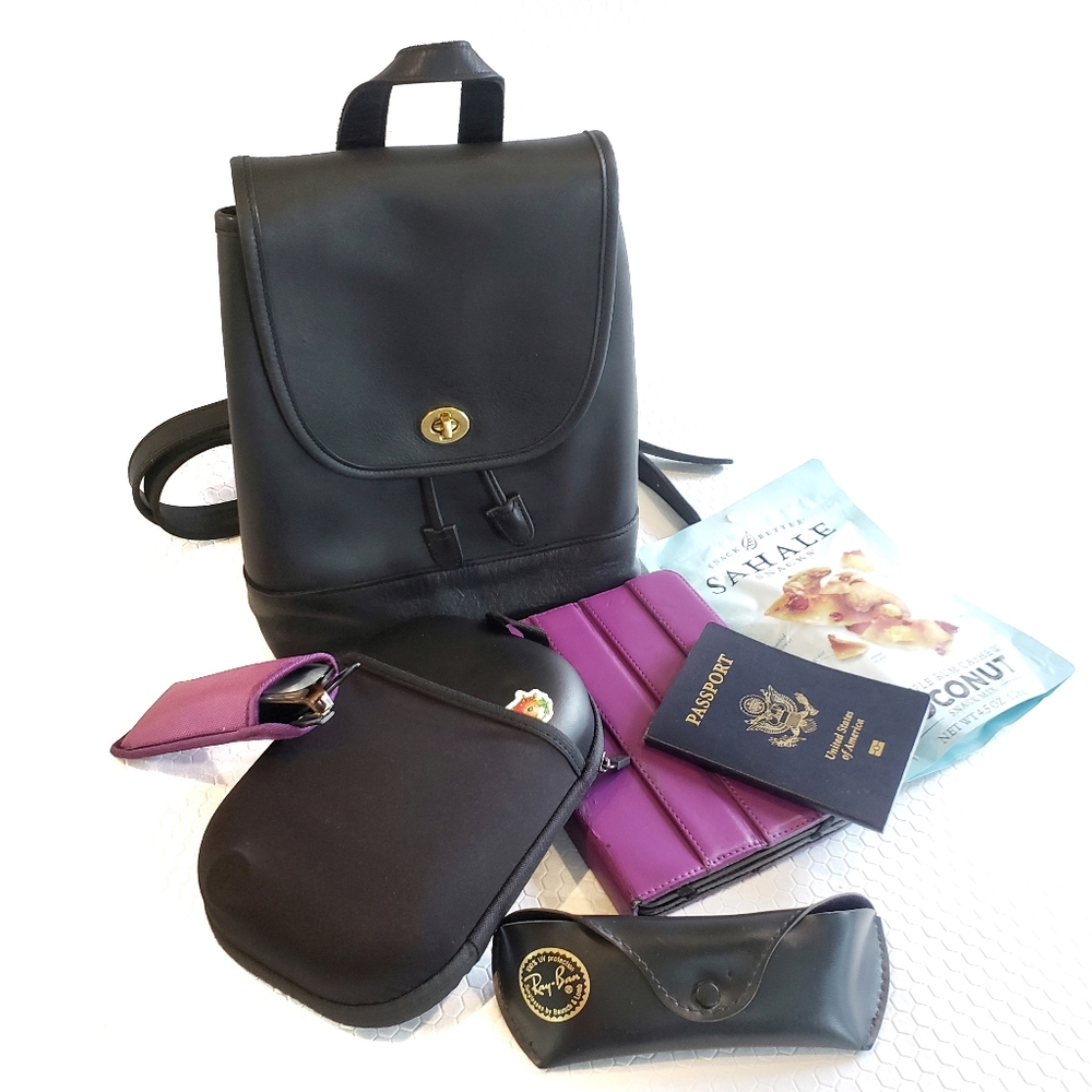 π΄ SOLD π΄ Coach Backpack 9797 Sling Bag Leather - Picture 8 of 8